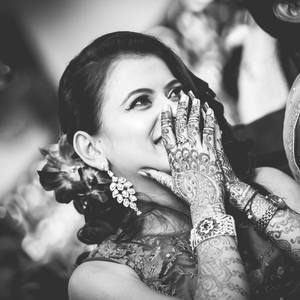 Meet your Posher, Jaya